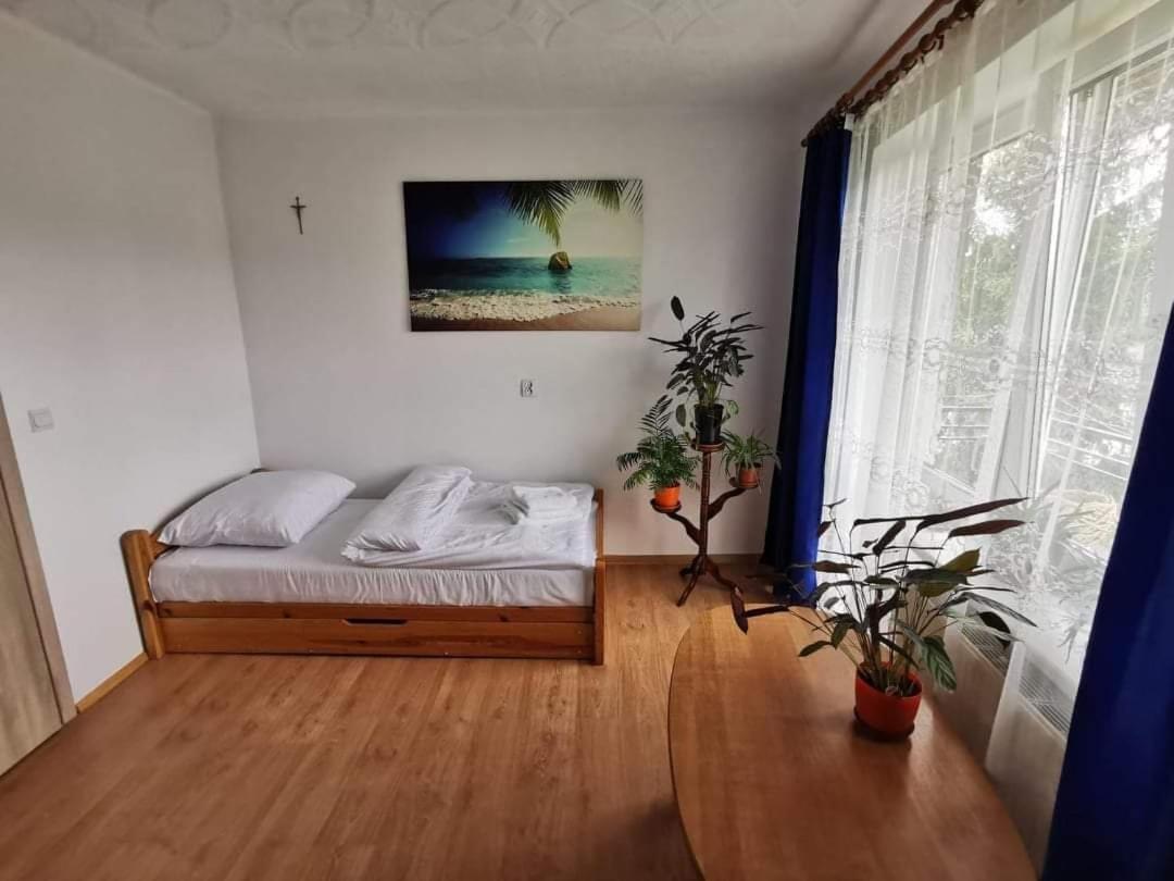 Pokoje Goscinne U Marysi Nowy Sącz Exterior foto